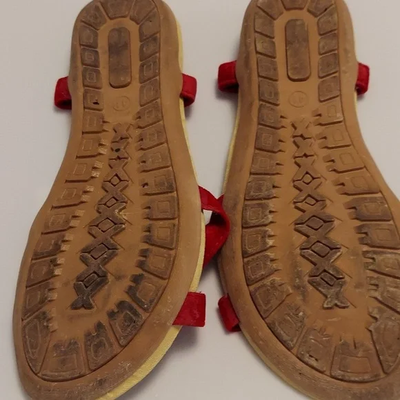 Shoes - Picture 2 of 4